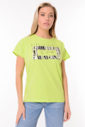 салатовый фото Женская футболка 900681 купить в Одессе по оптовым ценам
